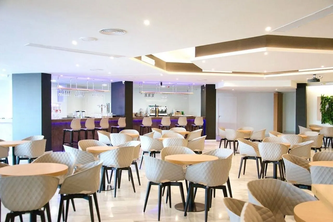 Hotel El Puerto By Pierre Vacances Fuengirola İspanya