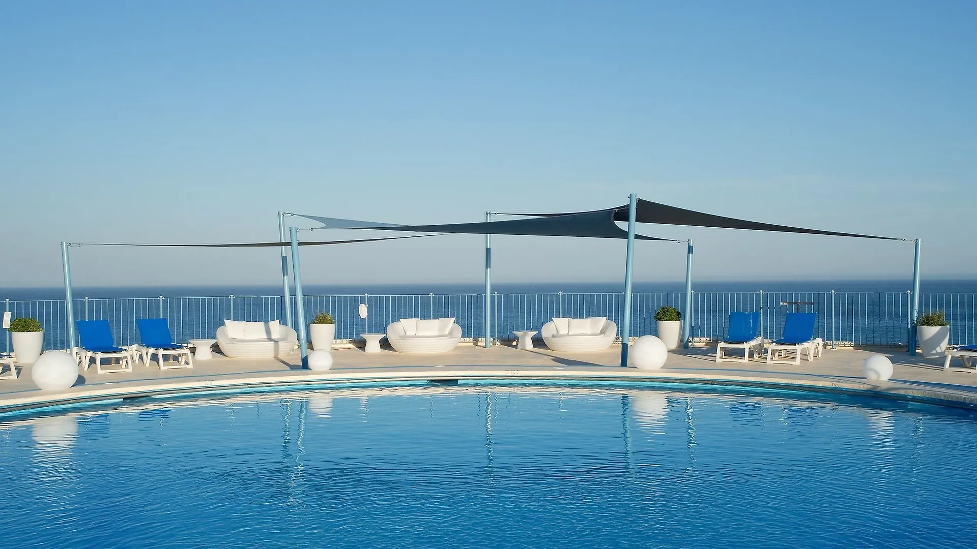Hotel El Puerto By Pierre Vacances Fuengirola