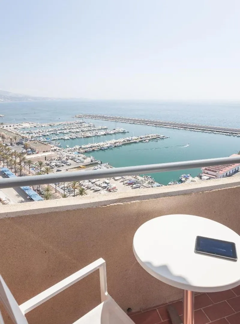Hotel El Puerto By Pierre Vacances Фуэнхирола