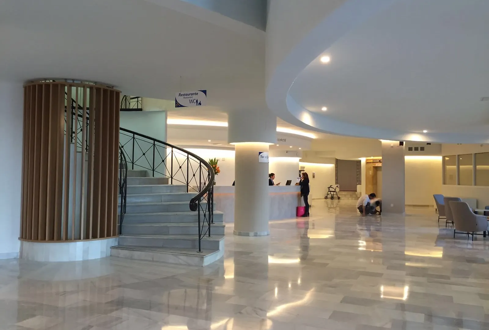 Hotel El Puerto By Pierre Vacances Fuengirola Spain