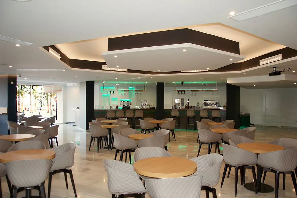 Hotel El Puerto By Pierre Vacances Fuengirola